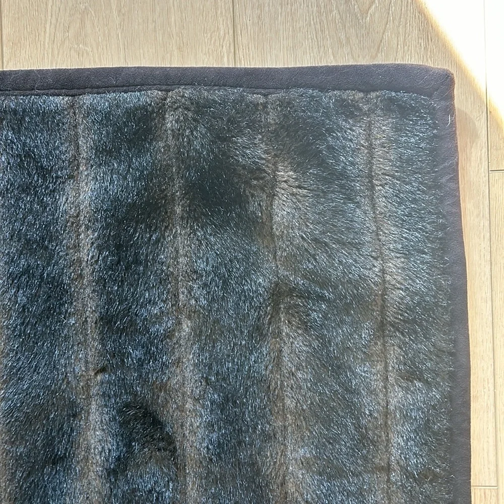 Pottery Barn Faux Mink Blanket 50x60